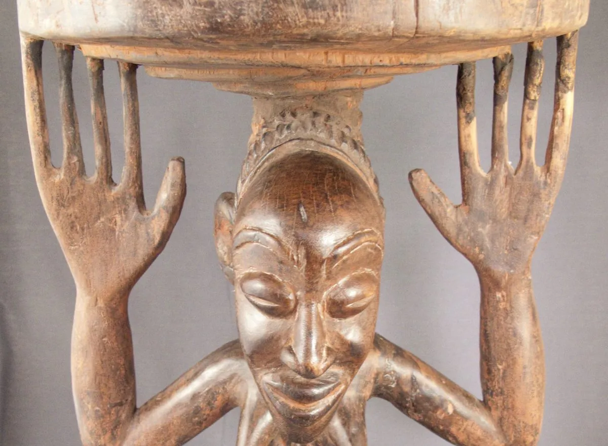 A frontal image of what may be the twentieth Buli Master stool. (Courtesy of Abel Landrum)