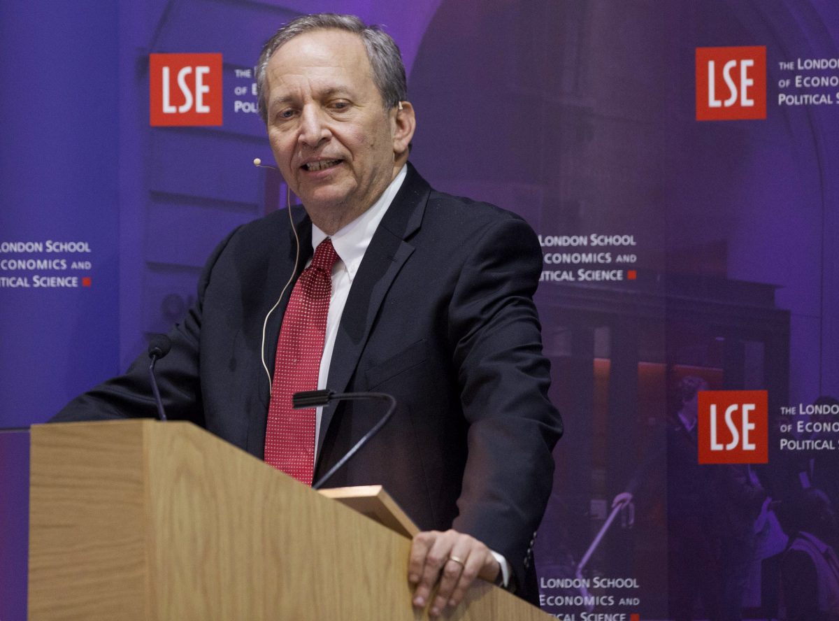 Larry Summers: Recession Probabilities Are Going Up