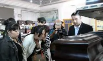 Chinese Are Angered at Swift Execution of Street Vendor