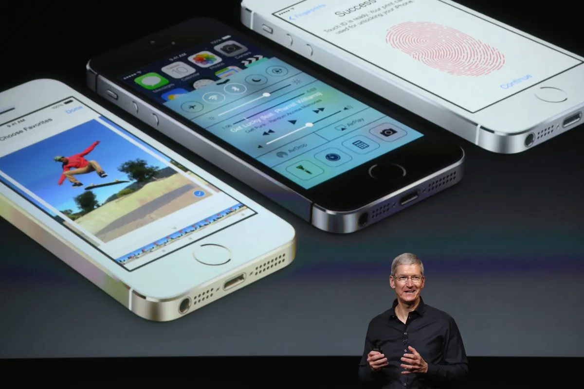 Tim Cook, Apple CEO unveils the iPhone 5S at the Apple campus on Sept. 10, in Cupertino, Calif. (Justin Sullivan/Getty Images)