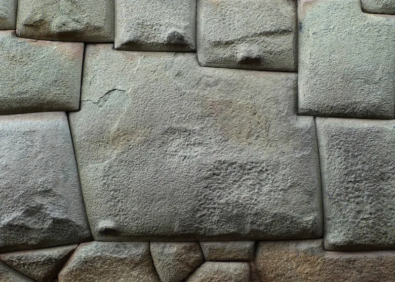 The famous 12-sided stone in Cuzco, Peru. How this stoneworking precision was achieved remains a mystery. (Shutterstock)