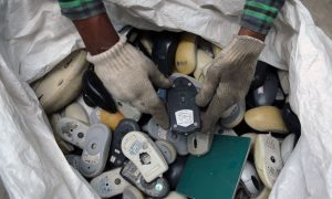 Thousands of Child-Laborers Dismantle E-Waste in India’s Capital