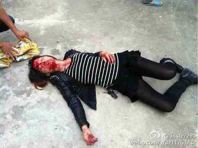 Villagers at the site of a forced demolition of a house are suddenly surrounded by hundreds of police and thugs who “beat up everyone in sight,” on Oct. 19 in Fuzhou City, China.