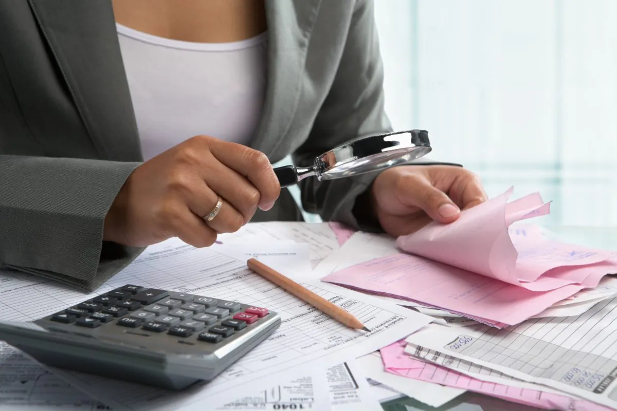 An H&R Block Canada survey shows that 72 percent of Canadians would notify the Canada Revenue Agency if they were overpaid on their tax refunds. (Rudyanto Wijaya/Photos.com)