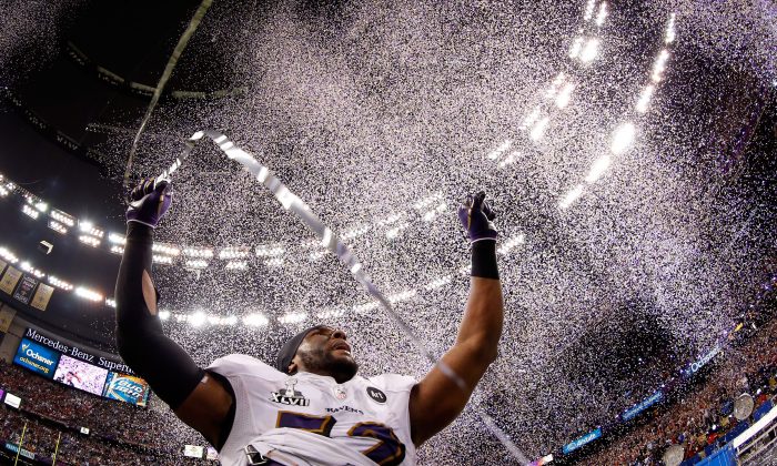 Ray Lewis #52 of the Baltimore Ravens celebrates after defeating the San Francisco 49ers during Super Bowl XLVII at the Mercedes-Benz Superdome on February 3, 2013 in New Orleans, Louisiana. The Ravens defeated the 49ers 34-31. (Chris Graythen/Getty Images)
