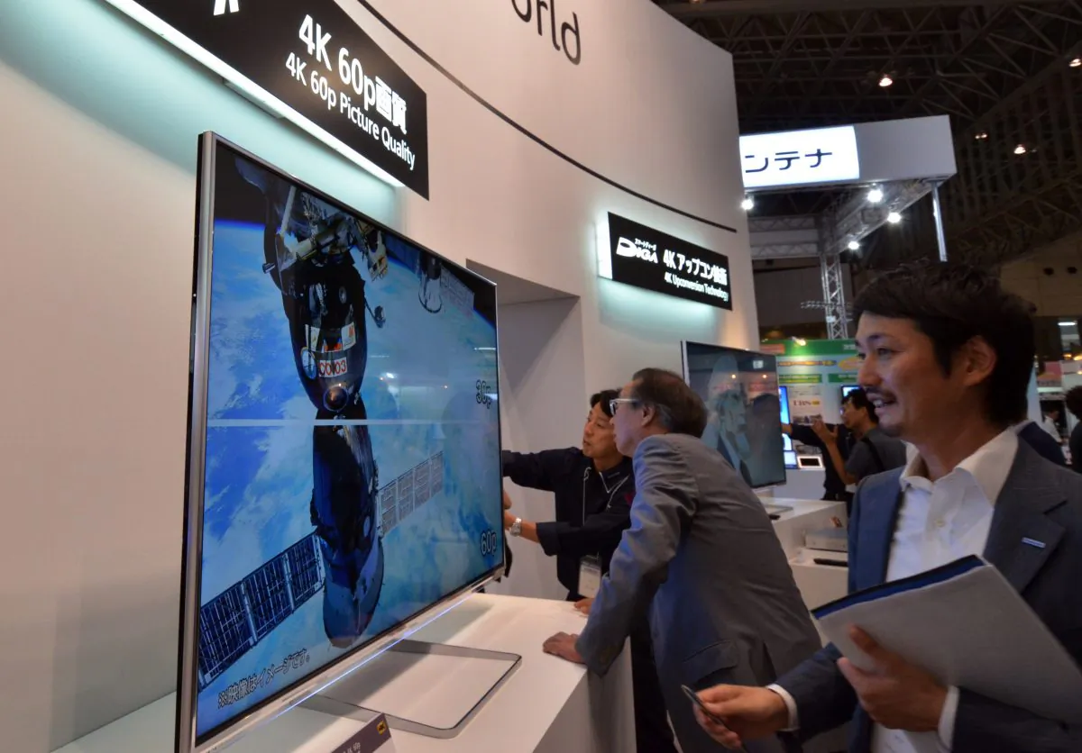 Japan's electronics giant Panasonic displays the high resolution LCD 4K television set 'Viera' at the Ceatec electronics trade show in Chiba, Tokyo, Oct.1. (YOSHIKAZU TSUNO/AFP/Getty Images)