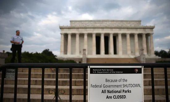 GOPers Predict Biden, Hill Dems Will Deploy ‘Washington Monument Strategy’ if Government Shuts Down Over Budget