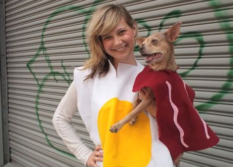 Bacon and eggs, the perfect combination in this Halloween costume created by Craftzine.com. (Screenshot/YouTube)