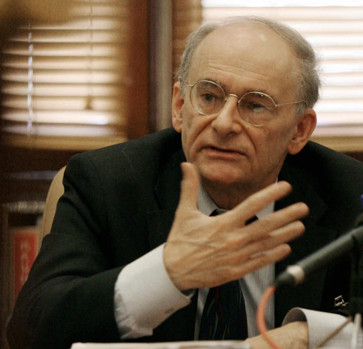 David Matas, award-winning Canadian human rights lawyer and co-author of “Bloody Harvest: Organ Harvesting of Falun Gong Practitioners in China.” (Woody Wu/AFP/Getty Images)