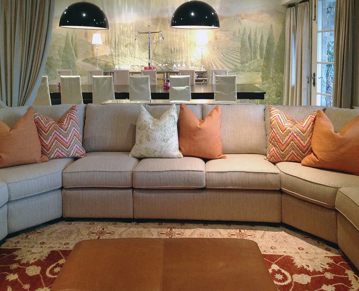 Christina Marzilli’s living room with a Decor-Rest 7760 sectional sofa. (Decor-Rest Furniture)