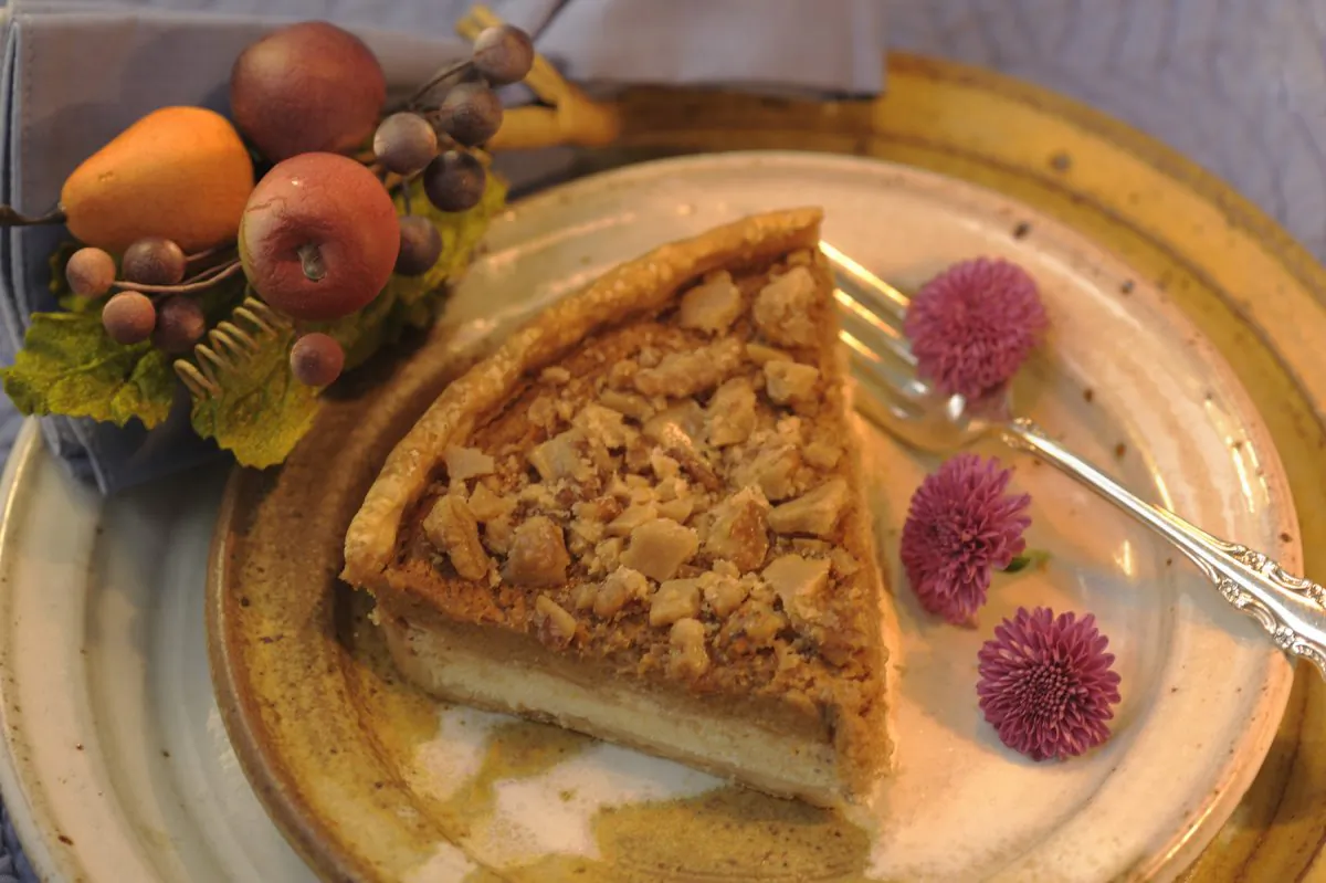 Decadent Praline Pumpkin Pie (Cat Rooney/Epoch Times)
