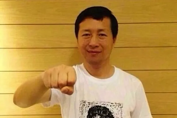 Chinese Rights Lawyer Detained for Defending Falun Gong