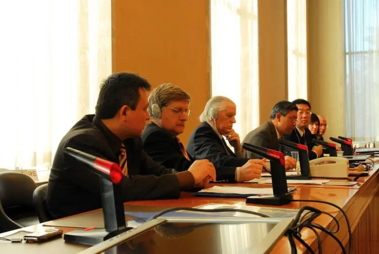 A forum at the United Nation’s human rights headquarter in Geneva during the 10th Session of the Human Rights Council in 2009 to review China’s record. A forum held by the Conscience Foundation, based in San Diego, is pictured.
(The Epoch Times)