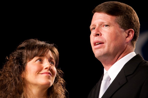 Michelle (L) and Jim Bob Duggar of TV show '19 Kids and Counting' speak at the Values Voter Summit on Sept. 17, 2010 in Washington, DC. (Brendan Hoffman/Getty Images)