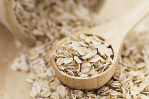 Oats are among some of the common foods that help detoxify your body. (Shutterstock*)