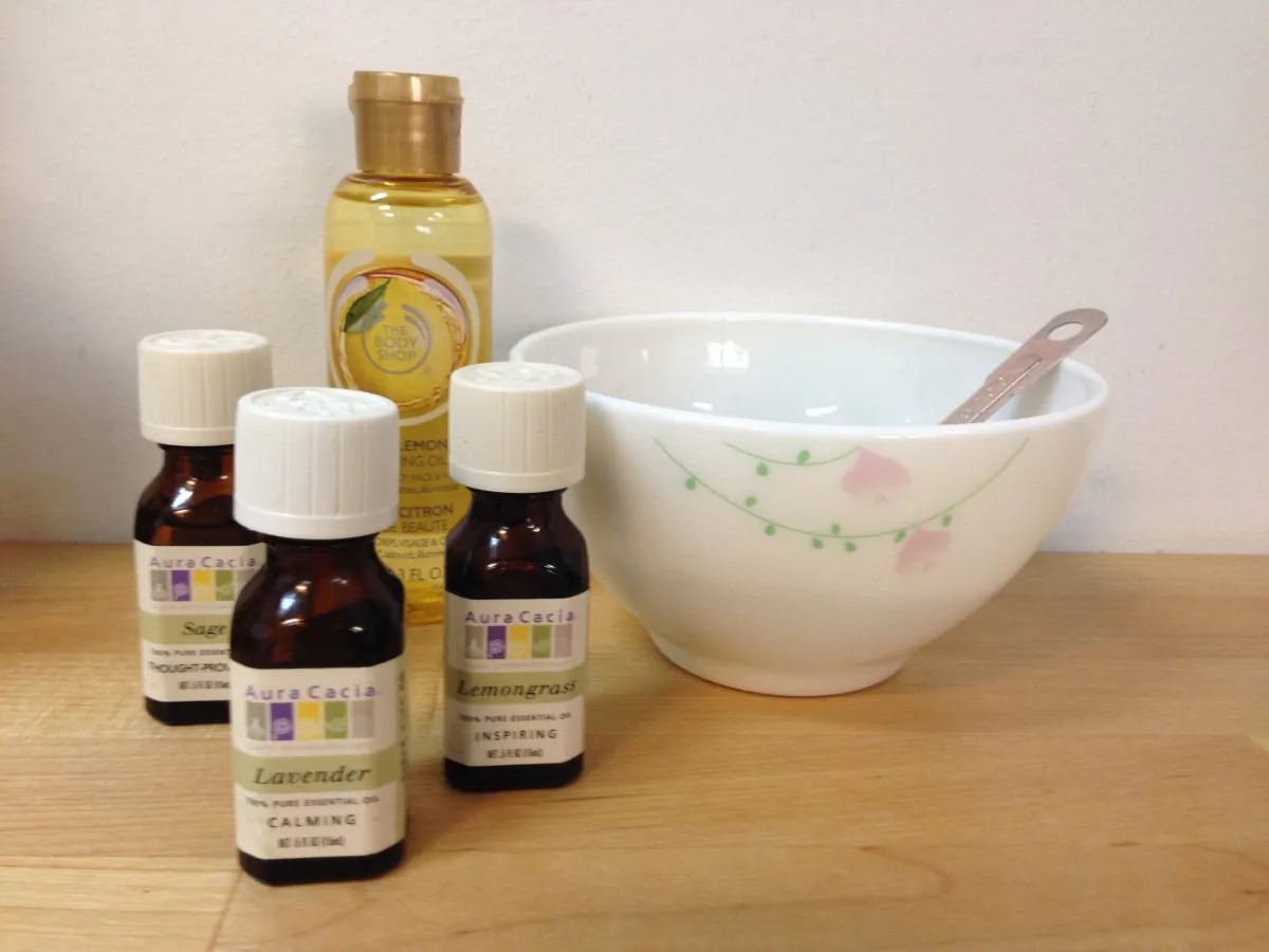 Essential oils give your shampoo the scent you love while almond or apricot oil leave hair moisturized. (June Fakkert/Epoch Times)