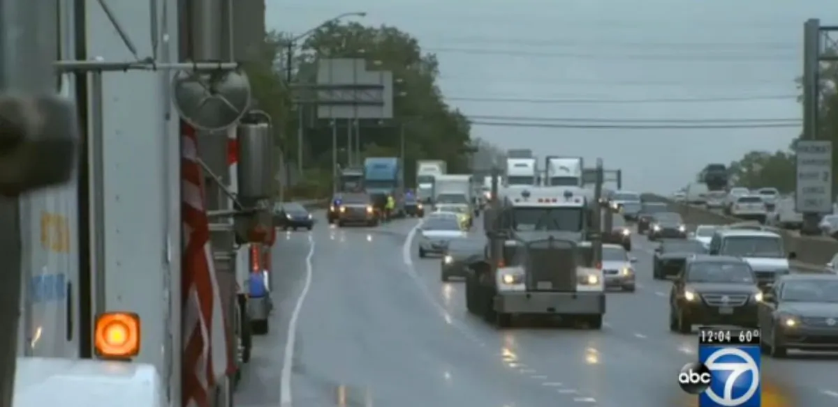 A real photo of the truckers "strike" on the Beltway in the Washington, D.C. metro area on Friday. At least four fake photos are being shared across social media sites that aren't actually from the protest. (Screenshot/ABC)