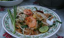 Pad Thai Recipe: Direct From a Street Vendor in Thailand