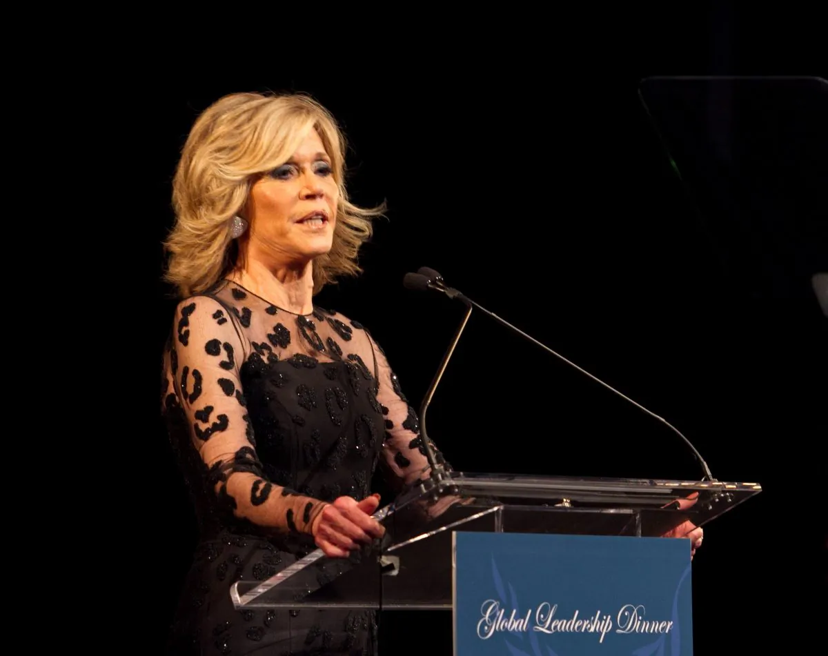 Jane Fonda, Actress and Philanthropist gives opening remarks at the 56th Annual United Nations Foundation Global Leadership Dinner at Gotham Hall in New York on Nov. 6, 2013. (Milene Fernandez/Epoch Times)