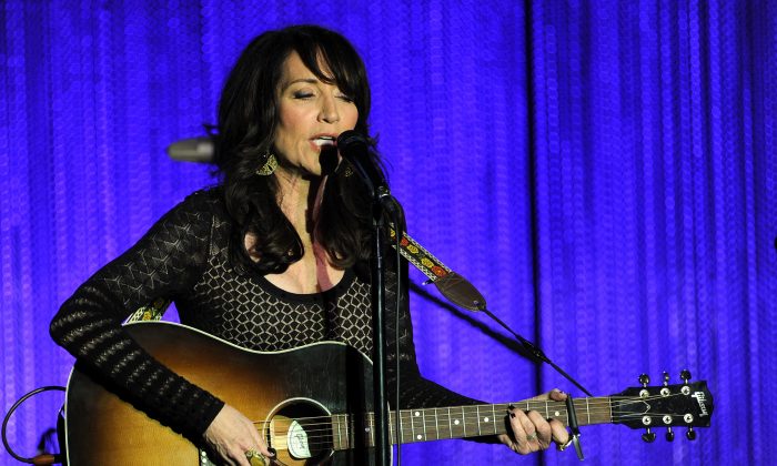 Katey Sagal Album: Actress and Musician Debuts 'Covered'