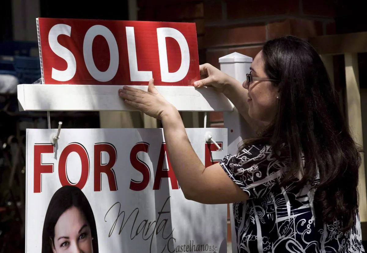 The recent strength in Canada’s housing market is thought to be the response by potential homebuyers to the rise in mortgage rates in the early summer. However, the latest reading from the Bank of Canada is that the next direction for interest rates is not necessarily higher anymore. (The Canadian Press/Darren Calabrese)