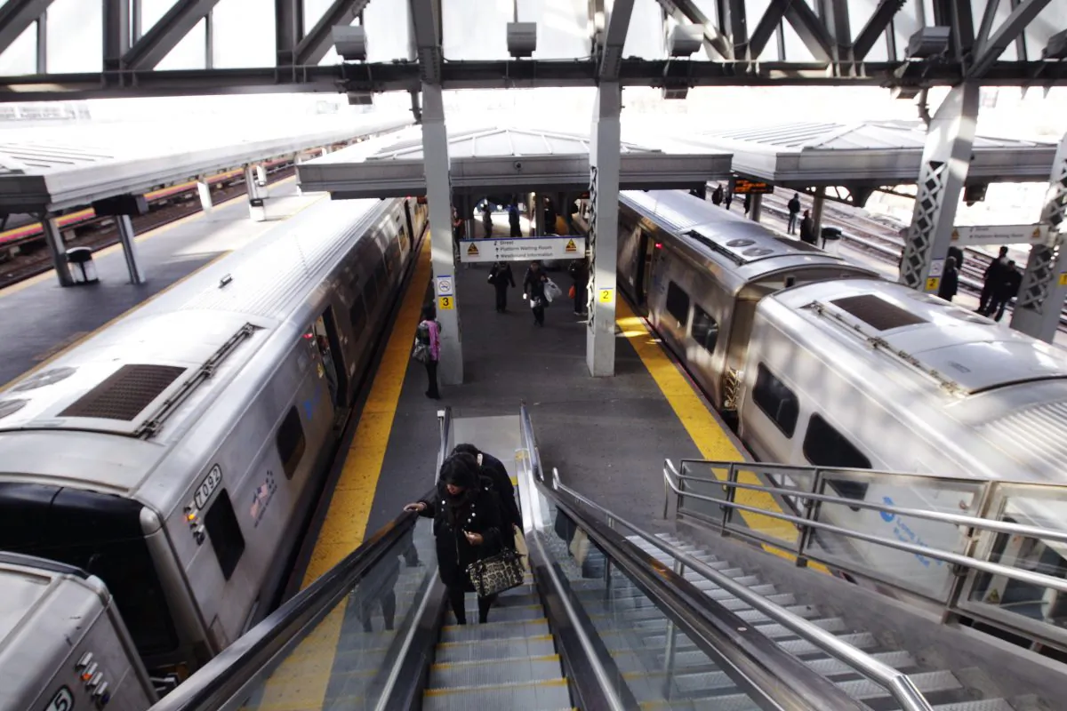 Commuters navigate the LIRR Jamaica Station, Queens, New York, Nov. 1, 2012. Four East River tunnels that carry LIRR trains in and out of Manhattan will be repaired with federal funds. (Frank Franklin II/AP)