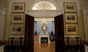 De Blasio Family Still Undecided About Move to Gracie Mansion 