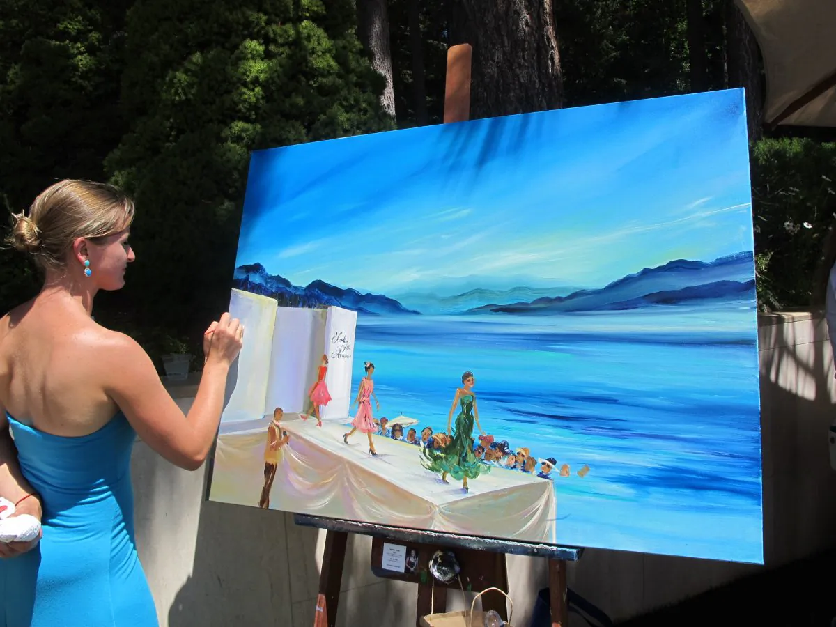 Artist Nataliya Tyaglo puts on the final touches. (Lina Broydo)