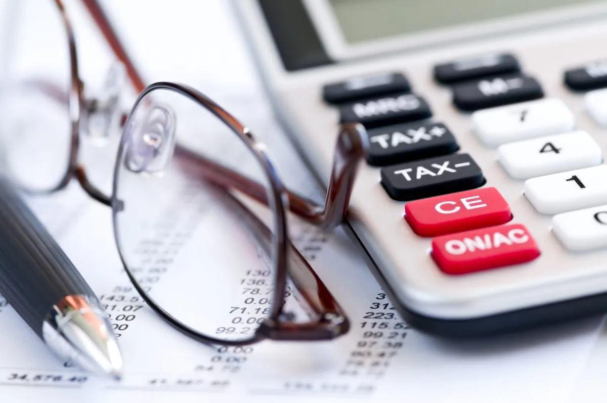 To get the full benefit of the tax-loss selling strategy, you have to act before year-end. (Elenathewise/Fotolia)