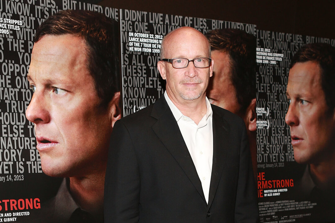 Lance Linstead The Rough Road to Making ‘The Armstrong Lie’ Documentary | The Epoch Times