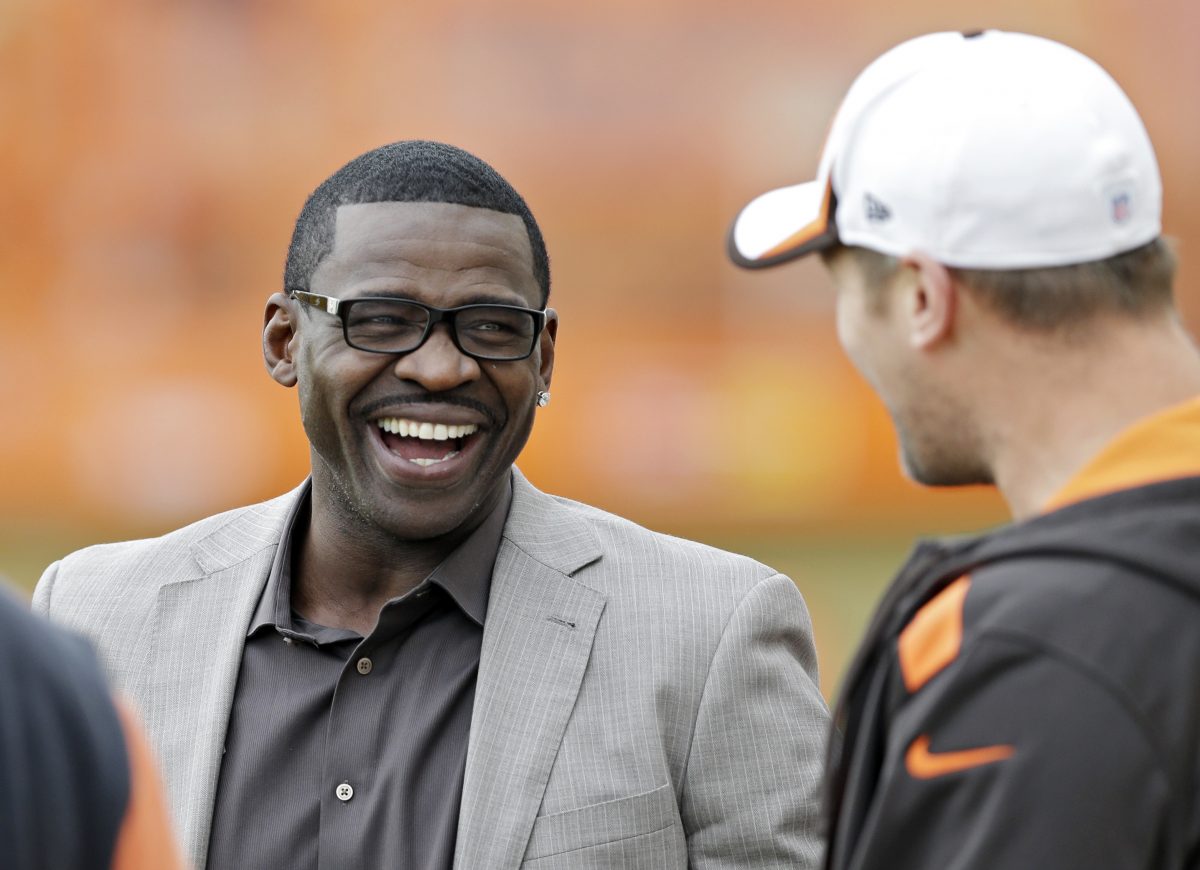NextImg:NFL Hall of Famer Michael Irvin 'Baffled' After Being Pulled From Super Bowl Coverage