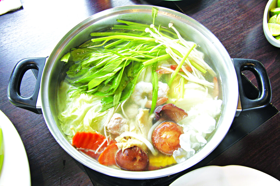 Typical Japanese dishes to eat on cold wintry nights are hot pot dishes called nabe. (MeePoohyaphoto/photos.com)