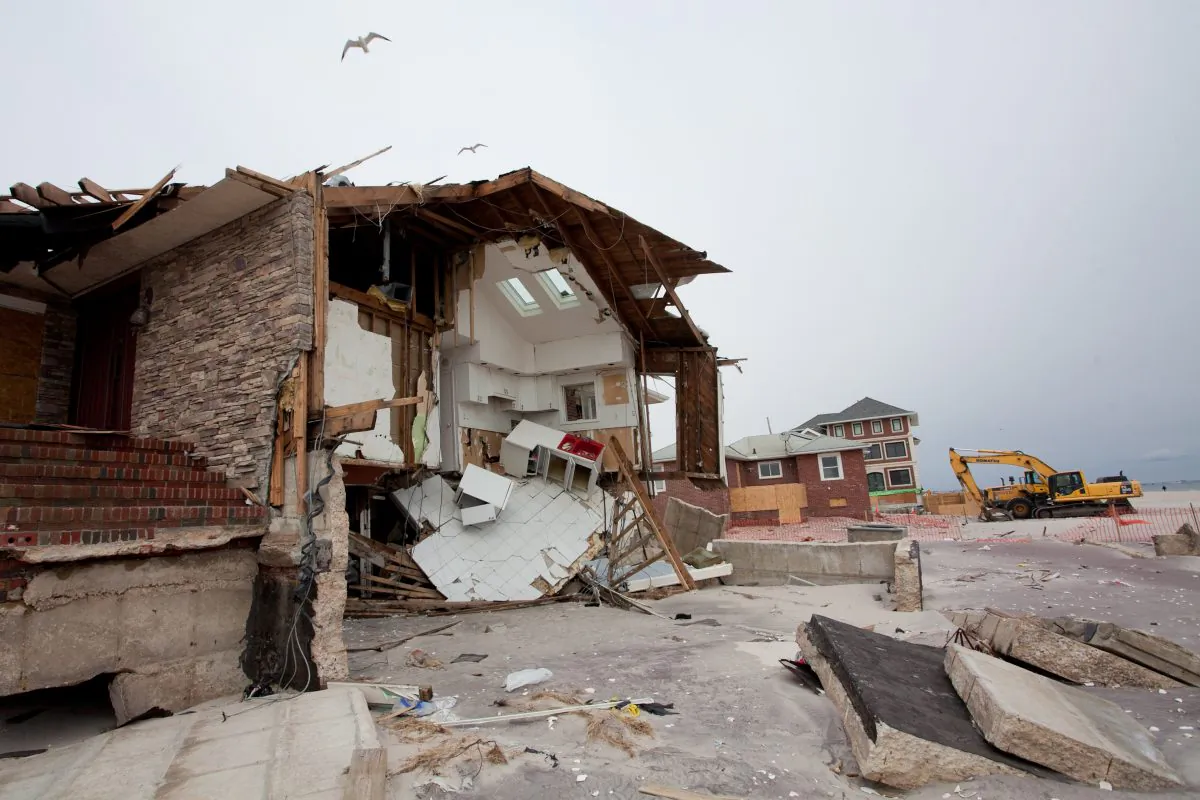 Homes destroyed by Hurricane Sandy in the Rockaways, Queens, on Jan. 21, 2013. (Samira Bouaou/Epoch Times)