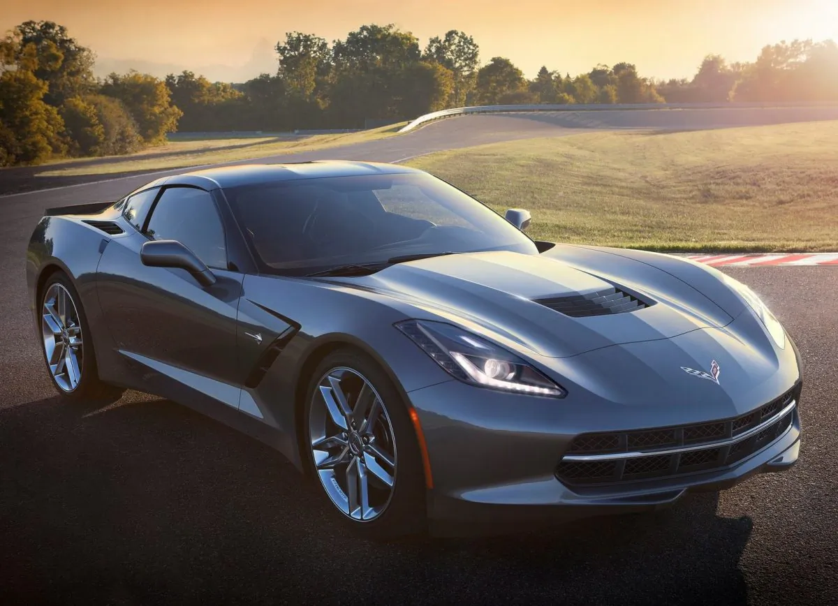 2014 Chevrolet Corvette Stingray (Courtesy of NetCarShow.com)