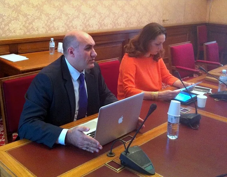 Valérie Boyer, Member of Parliament for the Bouches-du-Rhône (R) and Dr. Harold King, DAFOH contact in France, during the panel discussion at the National Assembly, Nov. 27, 2013 in Paris, France. (Laurent Gey / Epoch Times)