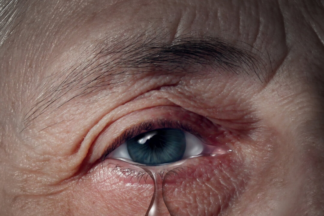 New research shows that depression can lead to premature aging. (*Shutterstock)