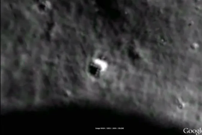 (Google Moon)