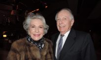Distinguished Dallas Philanthropist Enchanted by Shen Yun