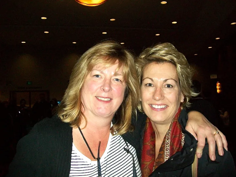 Brenda Casey and her sister-in-law, Tammy Miller, were inspired by Shen Yun Performing Arts at Portland's Keller Auditorium, on Jan. 18. (Echo Liu/Epoch Times)
