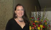 Gymnast-turned-Business Woman Praises Shen Yun’s ‘Phenomenal’ Athletes