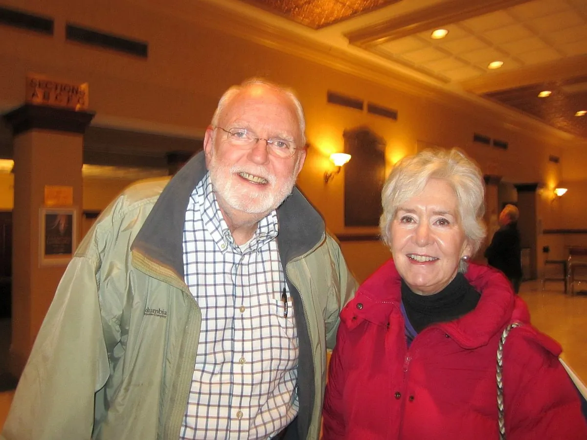 Elmor L. Peterson, a retired research mathematician who is considered a pioneer in the field of “geometric programming,” with his wife, Miriam, a retired nutritionist, at Shen Yun Performing Arts in Raleigh. (Thai Ton/Epoch Times)