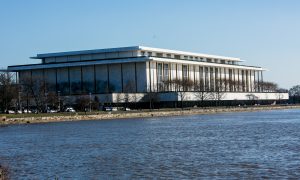 Filmmaker Feels ‘Instant Connection’ to Shen Yun