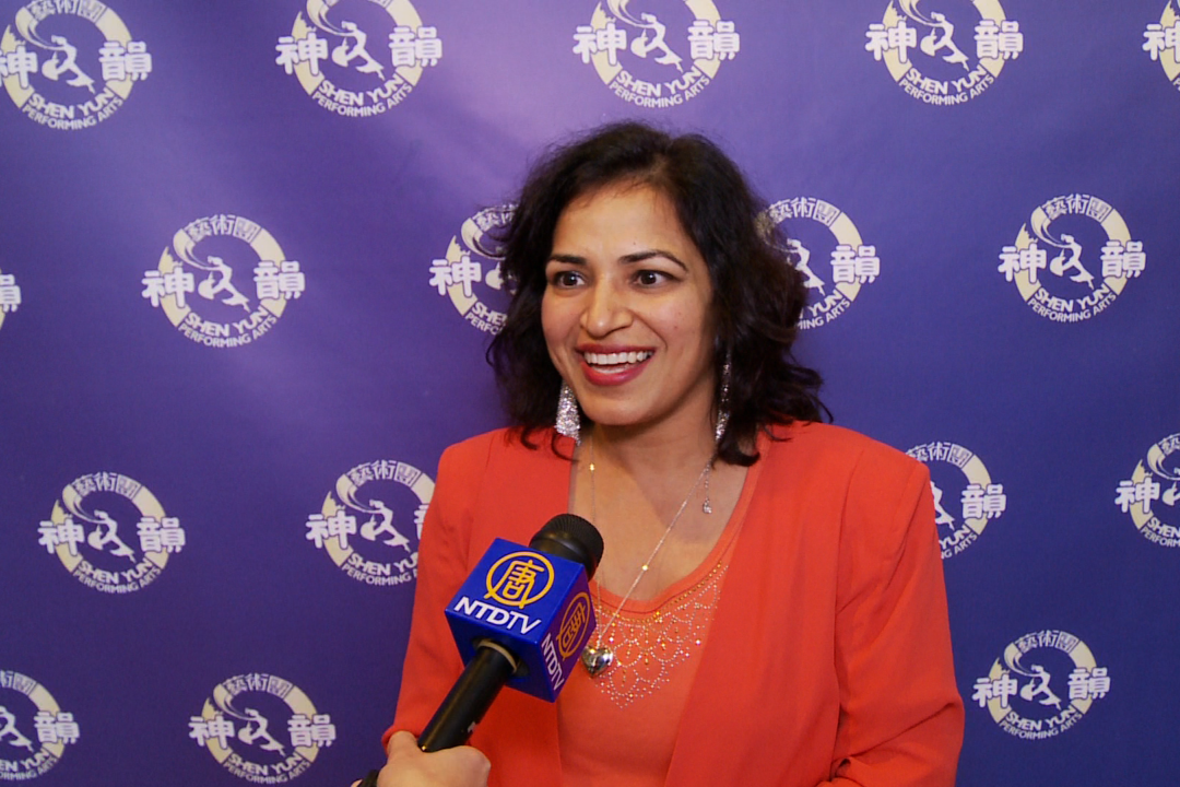 Seeing Shen Yun Performing Arts in Mississauga on Jan. 19, 2014, left dentist Monika Jain feeling like she had been taken to a celestial paradise. (NTD Television)