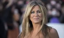 Jennifer Aniston Says Mother, Actress Nancy Dow, Has Died at Age 79