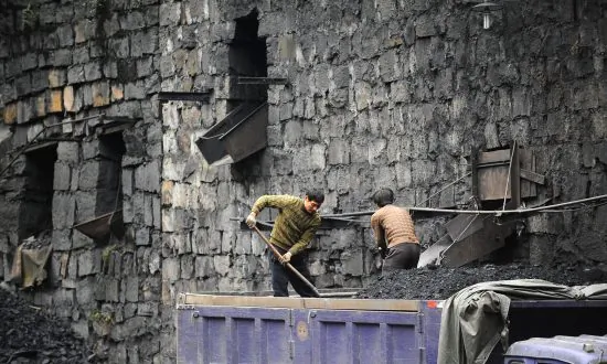 Broken-Down Bus That Crashed in China Mine was Bought Online