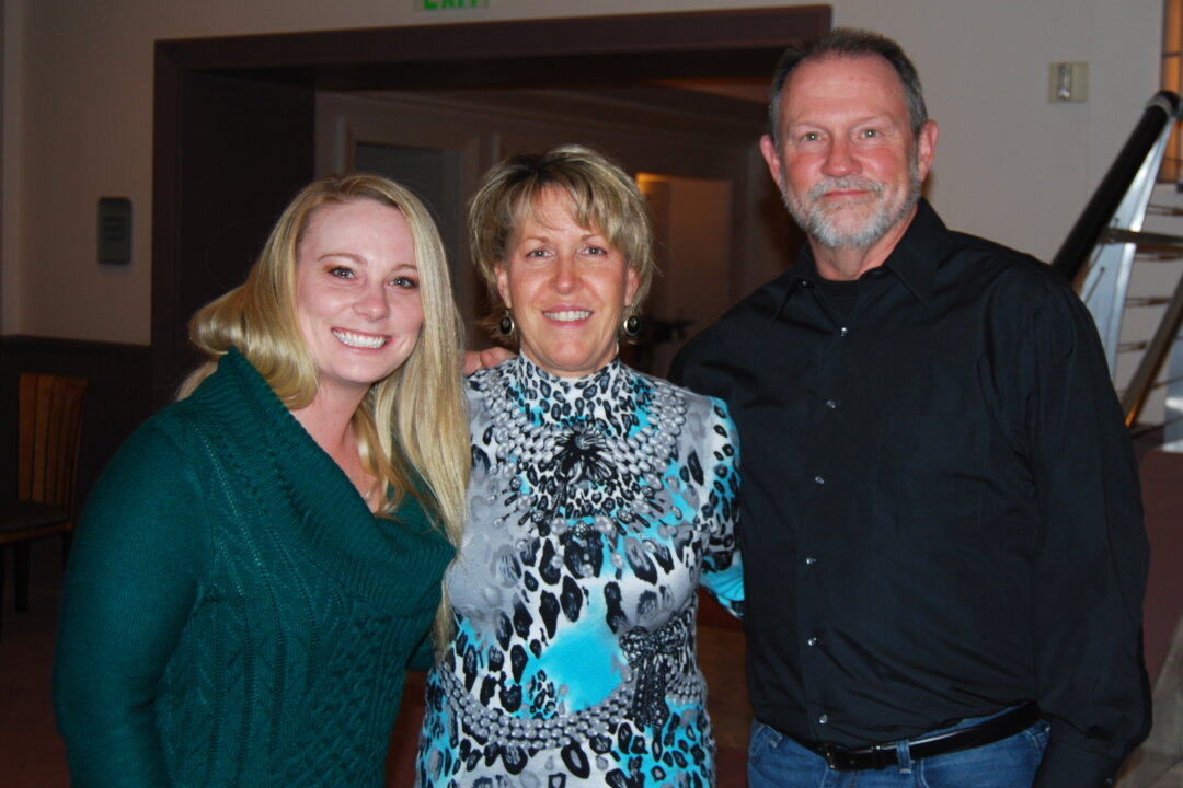 Tara Smith, Kaylee Foster and Steve Smith enjoy seeing Shen Yun Performing Arts at the Bass Performance Hall in Fort Worth, on Jan. 5. (Catherine Yang/Epoch Times)