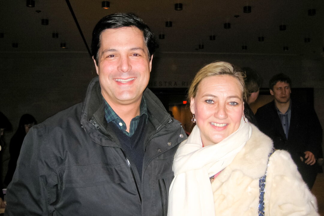 CJ Papa and his wife, Dr. Emory Ferrara, enjoy Shen Yun Performing Arts at Lincoln Center’s David H. Koch Theater, Jan. 19. (Joshua Philipp/Epoch Times)