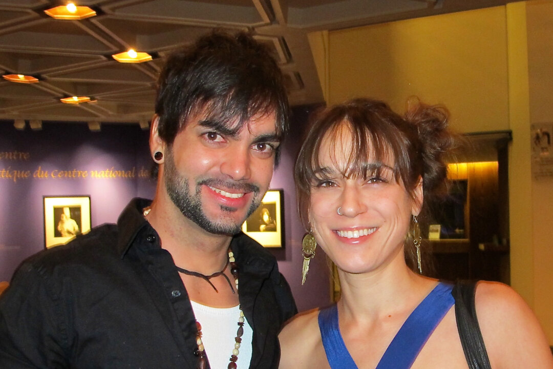 Noel Naranjo, a multidisciplinary creative artist, attended Shen Yun with Amanda Ruby-Louise Grant at the National Arts Centre on Saturday night, Jan. 4, 2014. (Donna He/Epoch Times)