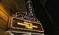Shen Yun’s Use of Stage Props Inspires Choreographer