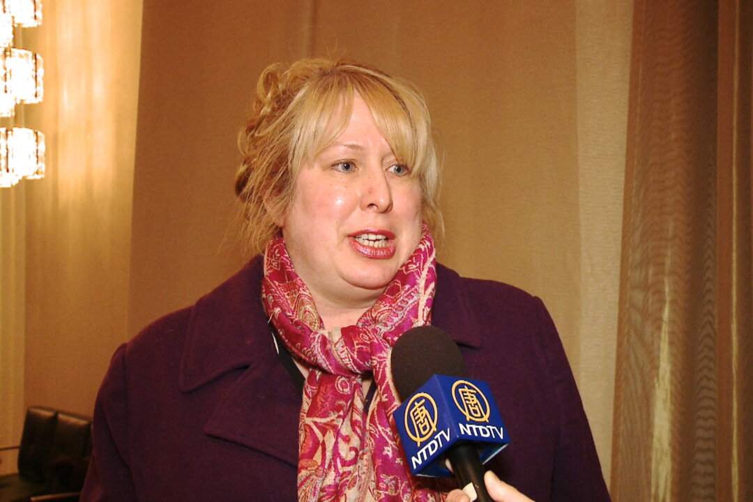Ms. Sara Berschet was fascinated by Shen Yun Performing Arts at the Kennedy Center Opera House, on Jan. 23. (Courtesy of NTD Television)